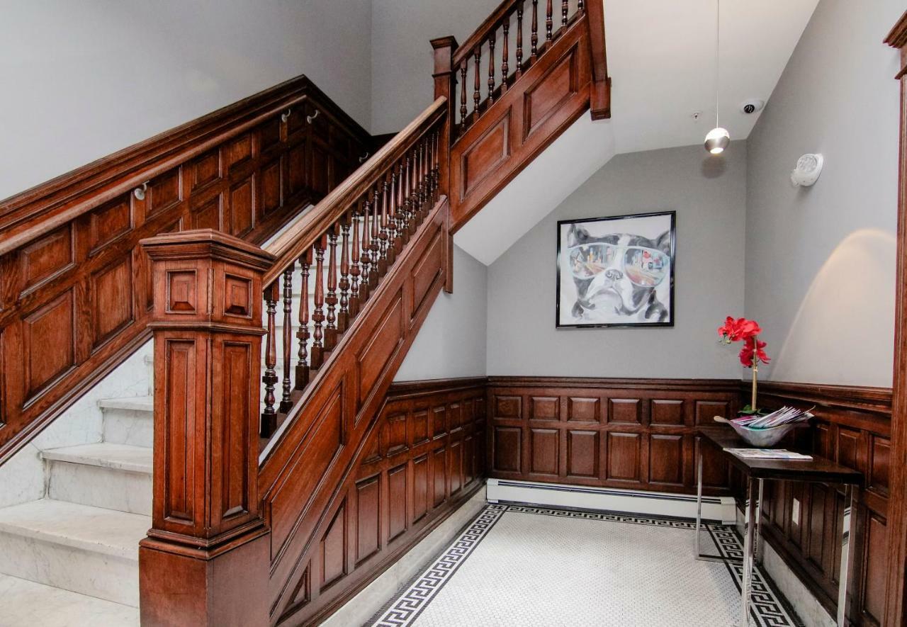 A Stylish Stay W/ A Queen Bed, Heated Floors.. #26 Brookline Luaran gambar